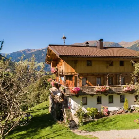 Апартаменты Blaserhof Цель-ам-Циллер